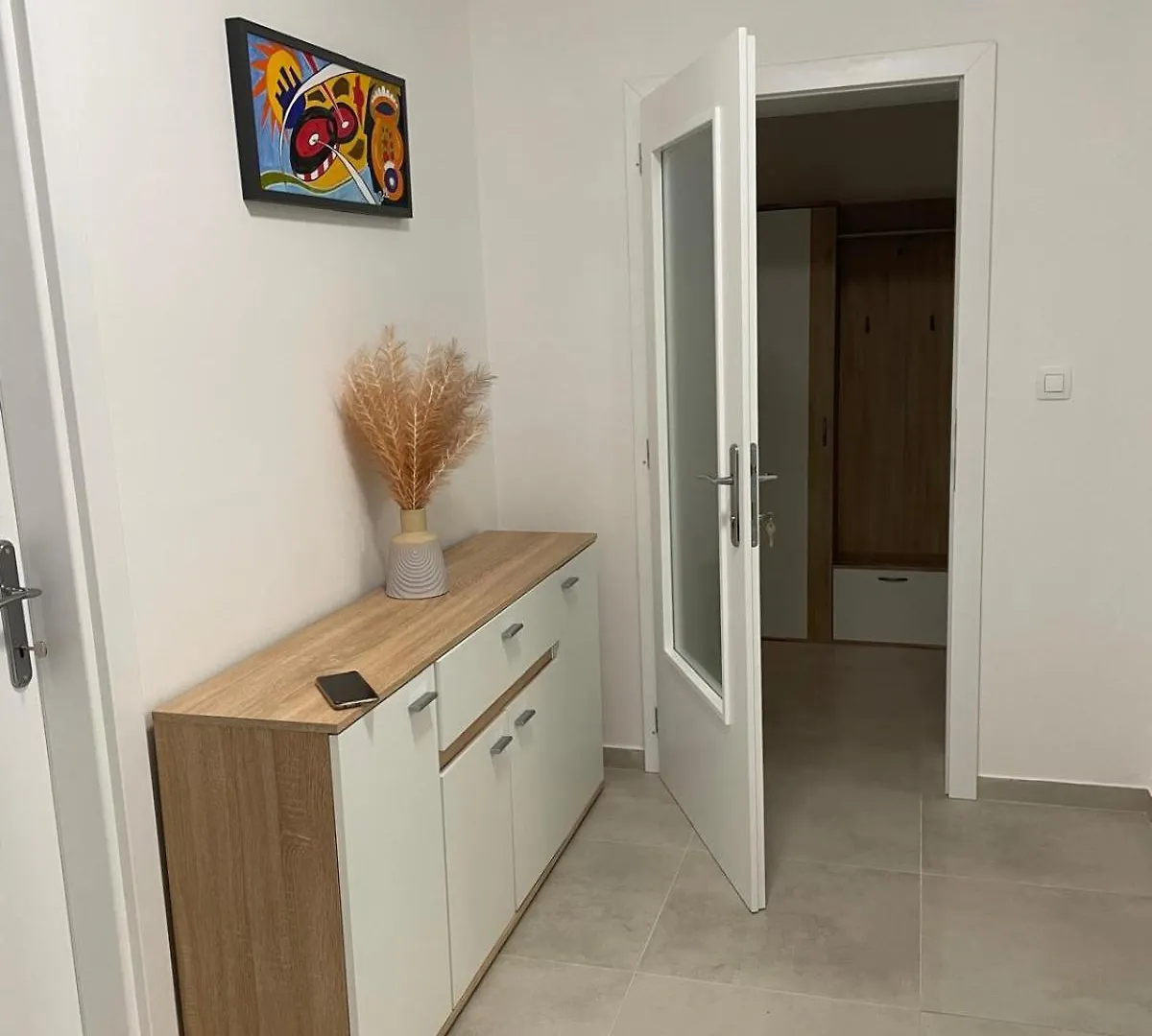 Apartments Njivice Bajcic